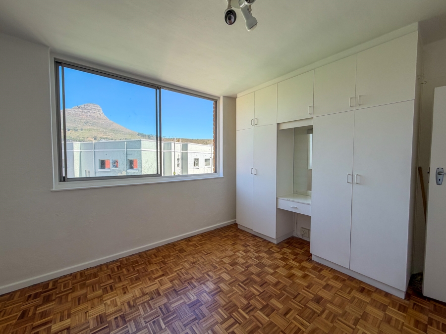 1 Bedroom Property for Sale in Oranjezicht Western Cape